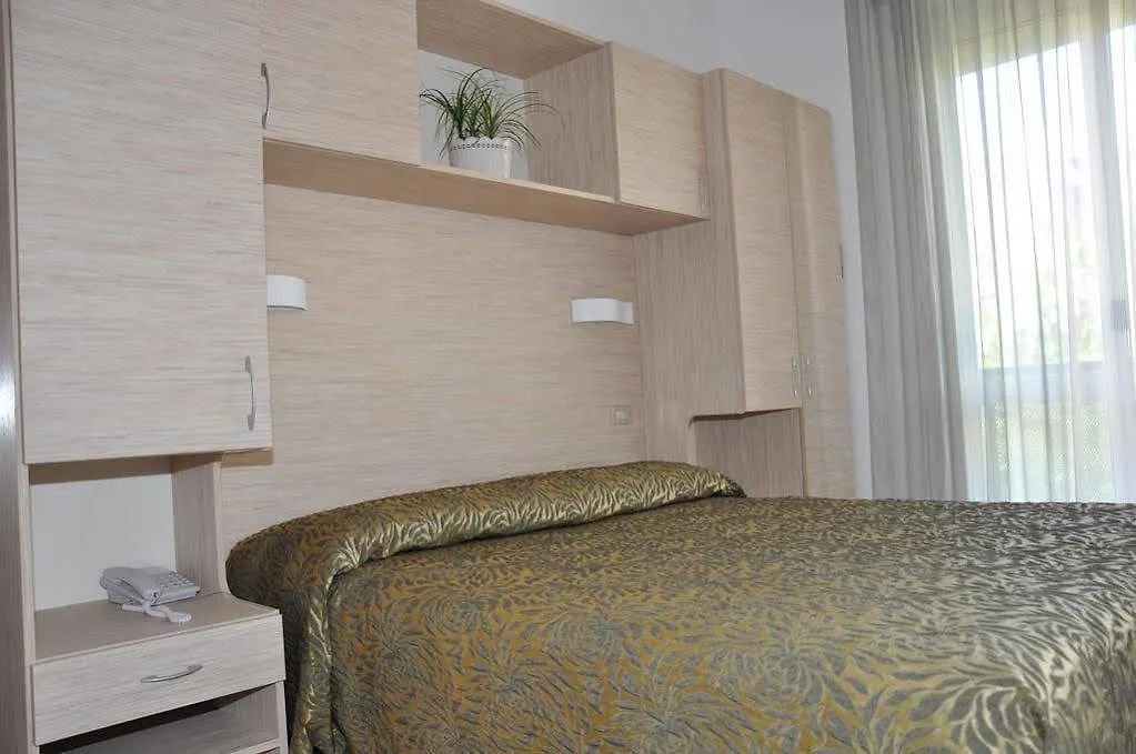 Hotel Plaza Rimini 3*,