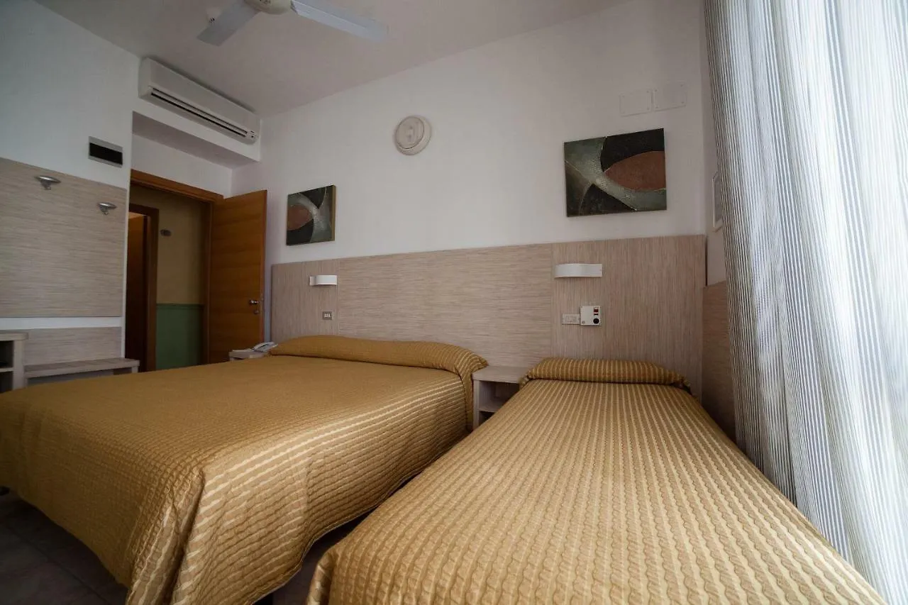 Hotel Plaza Rimini 3*,  Włochy
