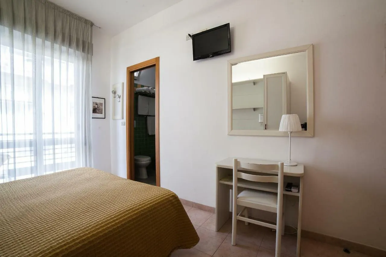 Hotel Plaza Rimini 3*,