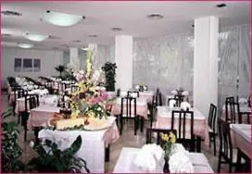 Hotel Plaza Rimini 3*,  Włochy